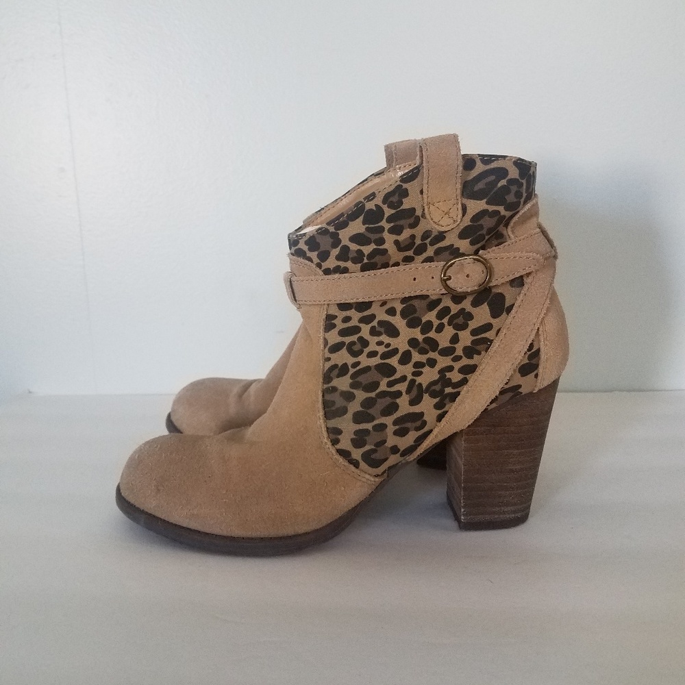 🦅 AE 🦅 Leopard Print Faux Suede Ankle Boots Booties